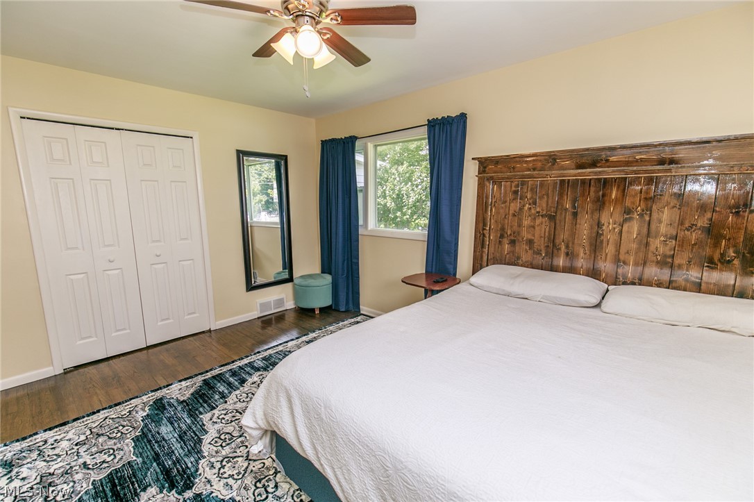 1120 Hansford Road Lyndhurst, OH 44124 - Photo 26 of 35