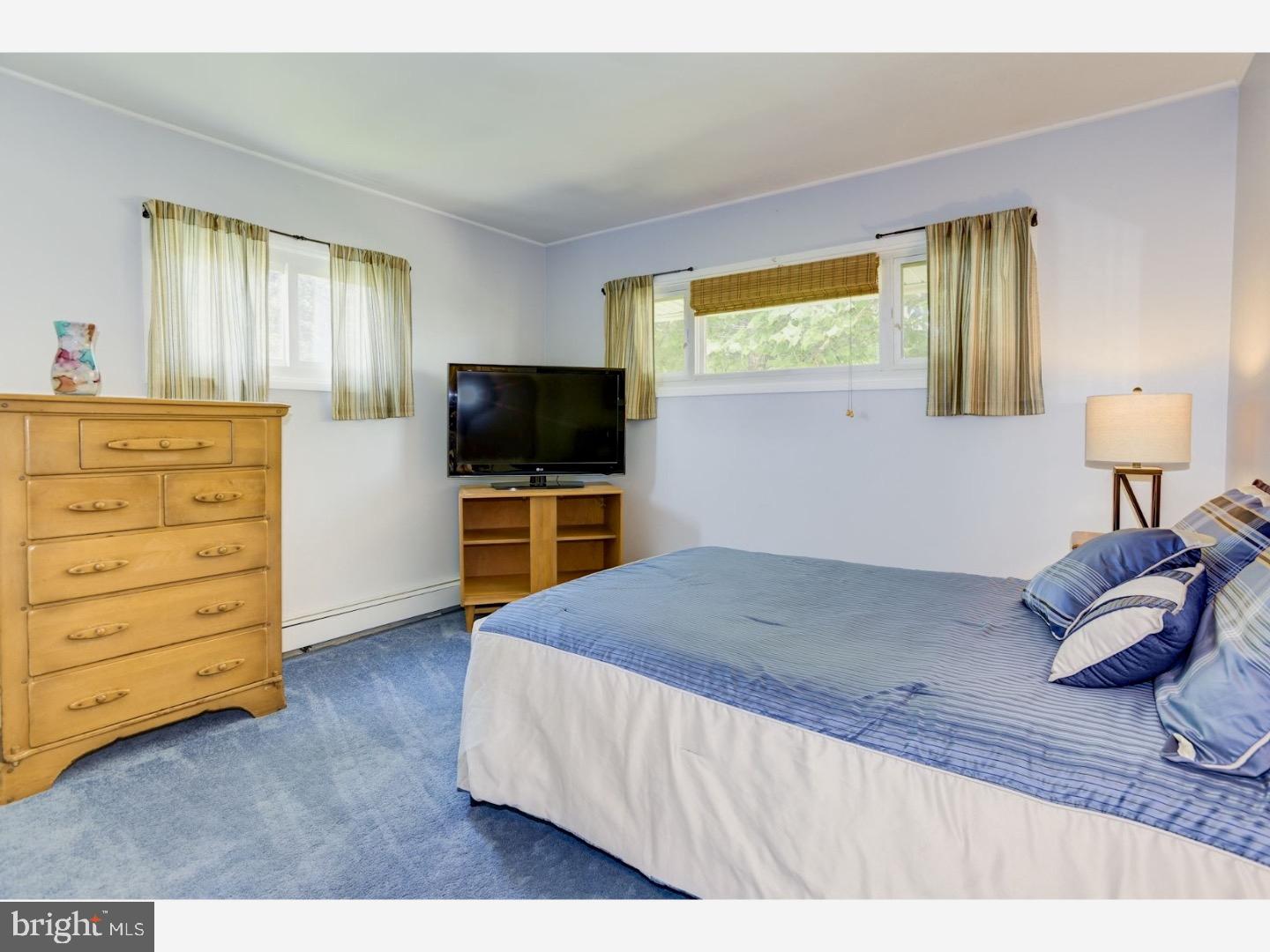 20 Cameo Road Levittown, PA 19057 - Photo 14 of 24 Bedroom