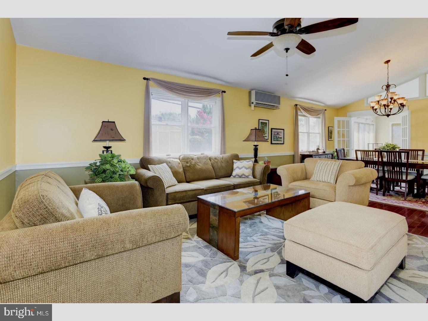 20 Cameo Road Levittown, PA 19057 - Photo 9 of 24 Great Room