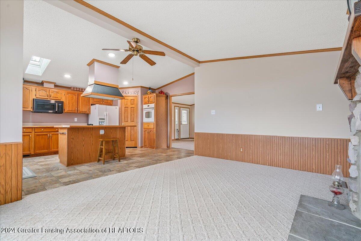 4860 Old Plank Road Onondaga, MI 49264 - Photo 8 of 39 16-Media Jett-33
