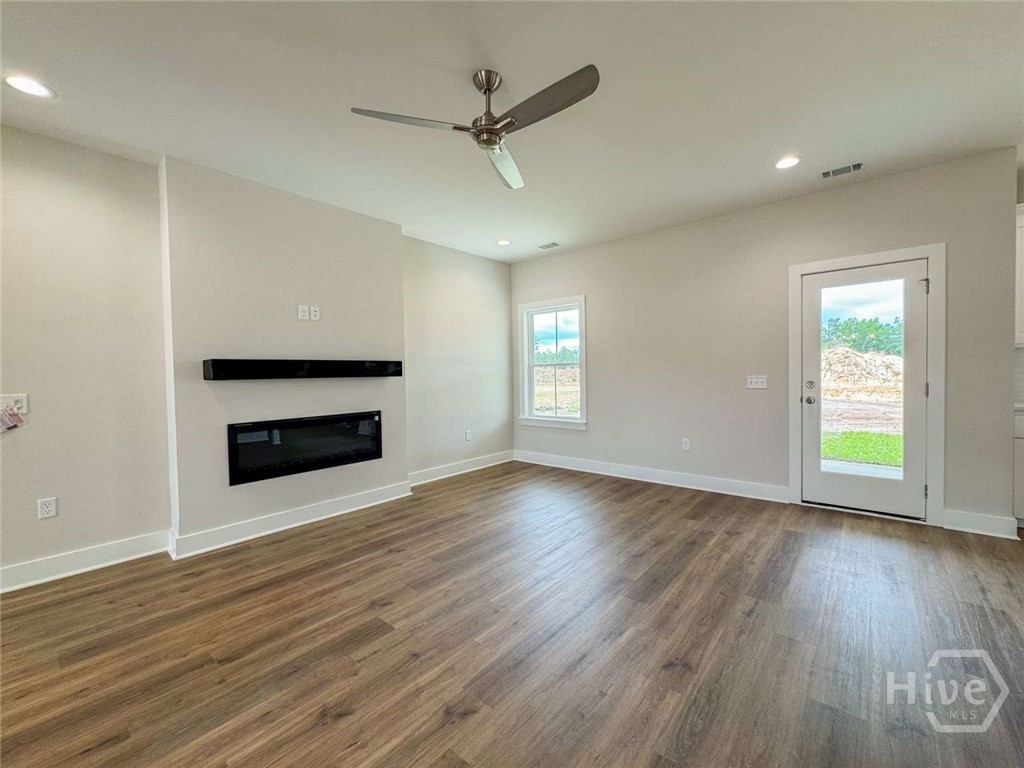 63 Carver Way Midway, GA 31320 - Photo 4 of 19