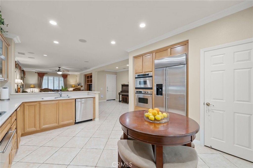 351 Spur Trail Avenue Walnut, CA 91789 - Photo 14 of 40