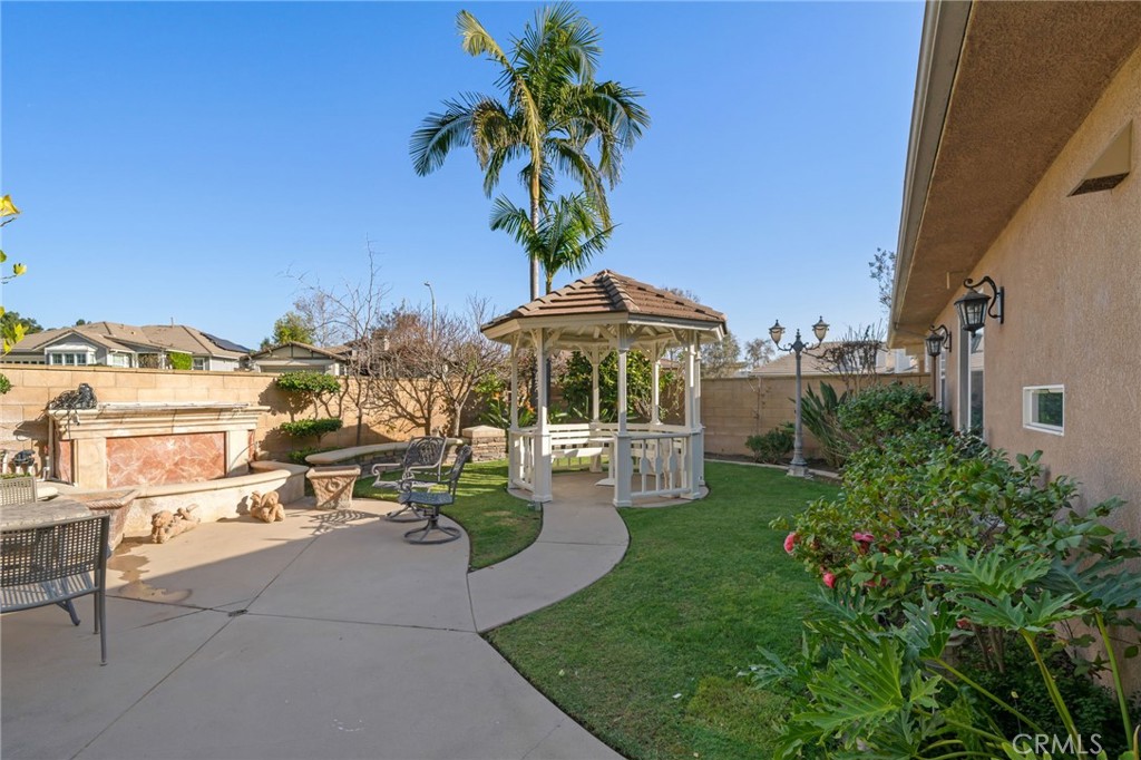 351 Spur Trail Avenue Walnut, CA 91789 - Photo 28 of 40