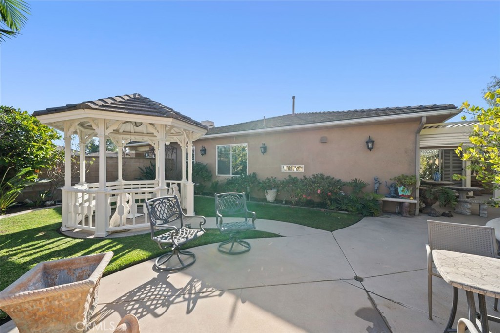 351 Spur Trail Avenue Walnut, CA 91789 - Photo 29 of 40