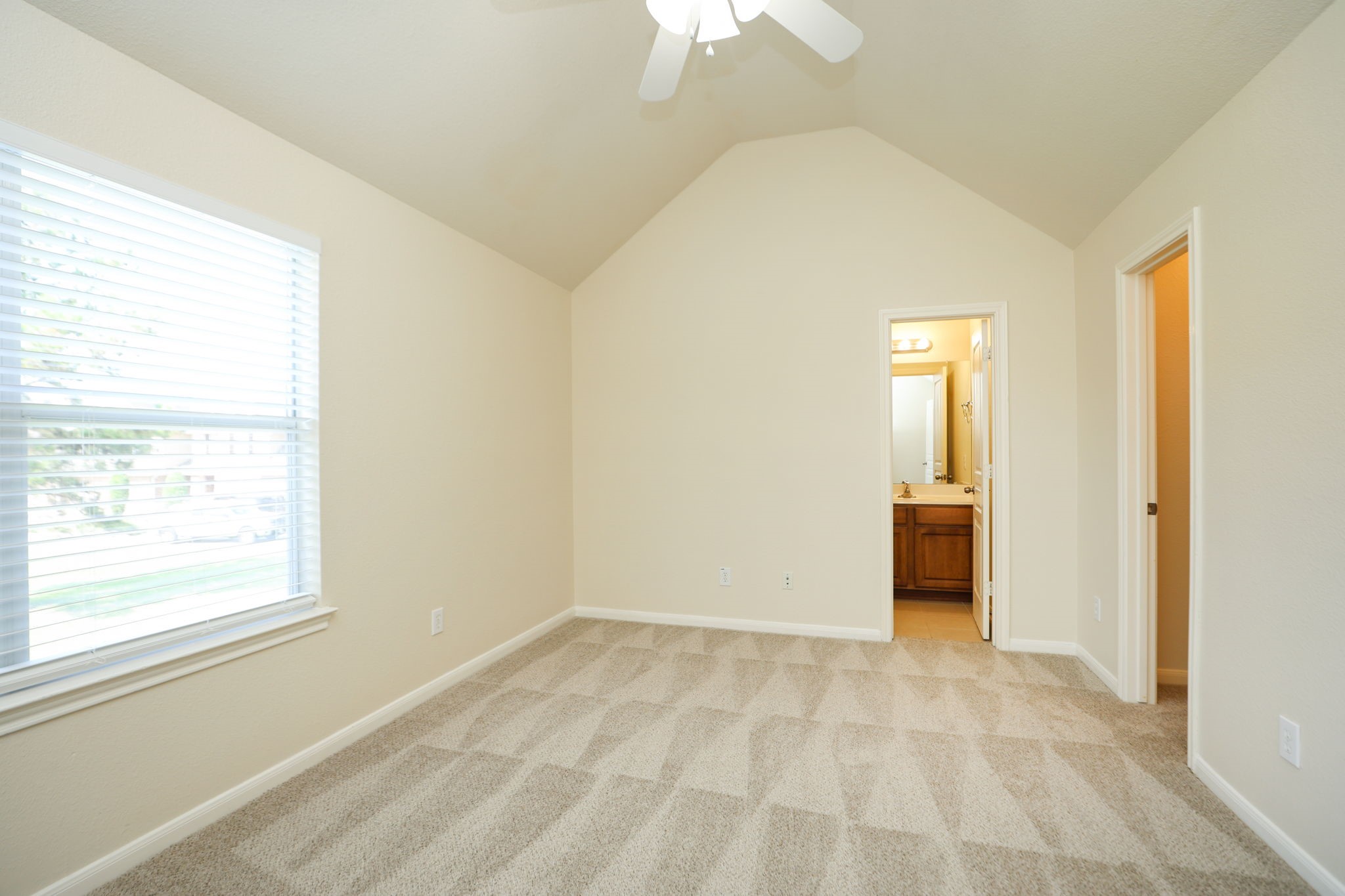 1620 Grable Cove Lane Spring, TX 77379 - Photo 20 of 41 Gallery Image 20