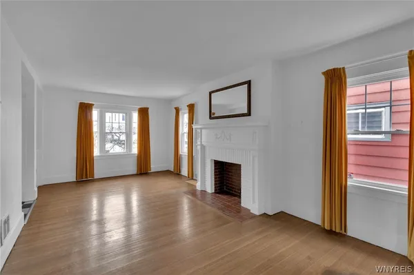 $249,900 | 100 Knowlton Avenue, Tonawanda, NY 14217