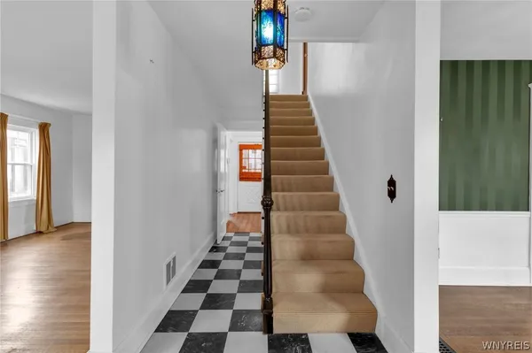 $249,900 | 100 Knowlton Avenue, Tonawanda, NY 14217