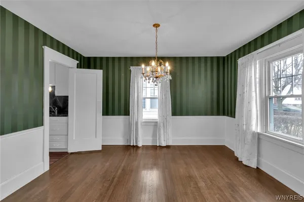 $249,900 | 100 Knowlton Avenue, Tonawanda, NY 14217