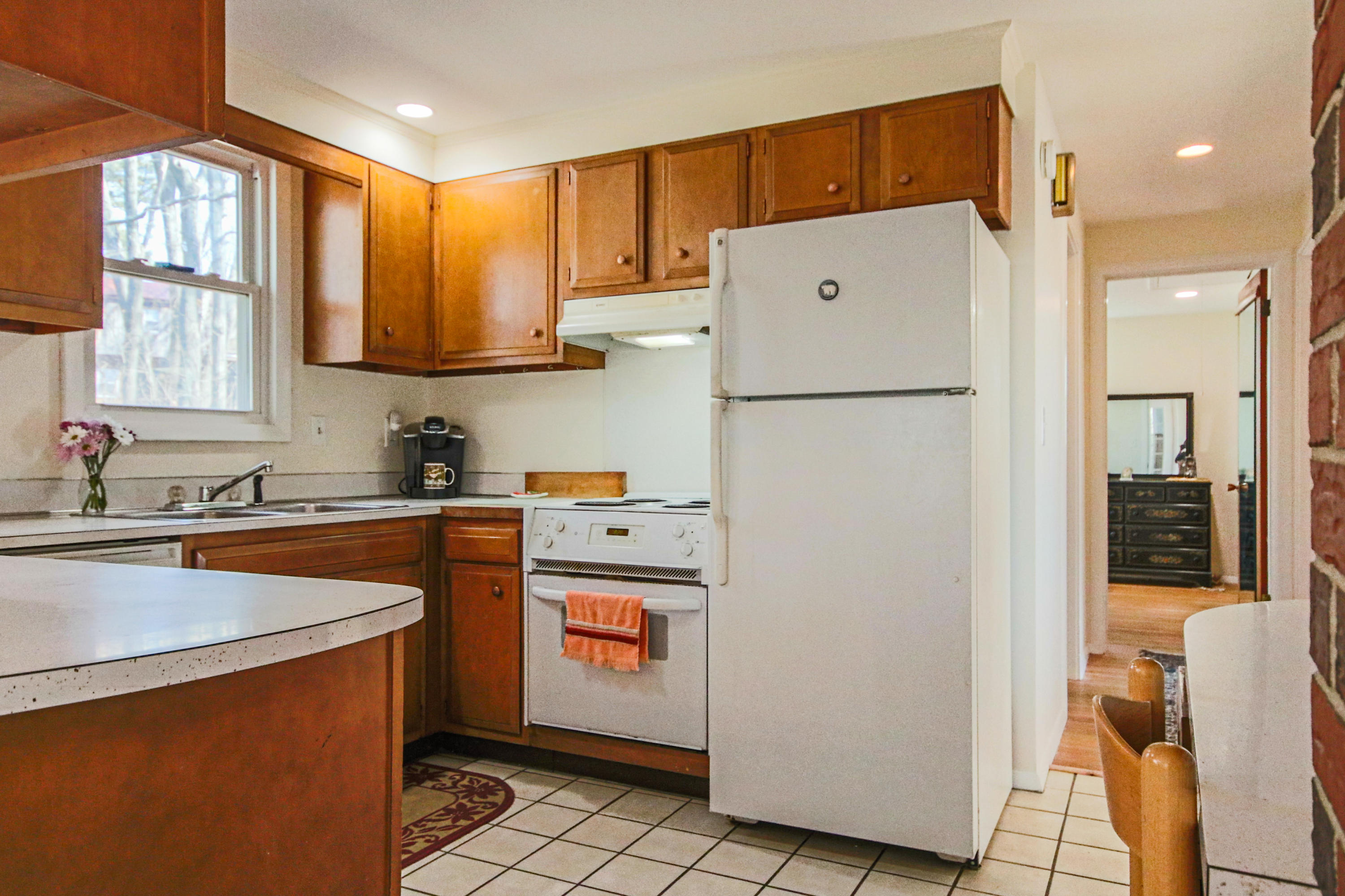 78 Springwood Road South Portland, ME 04106 - Photo 24 of 66 78 Springwood Rd South Portland - 22