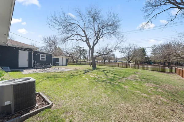 $350,000 | 520 57th Avenue Northeast, Fridley, MN 55432