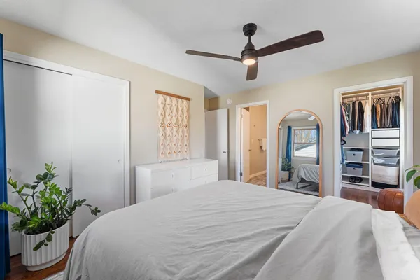 $350,000 | 520 57th Avenue Northeast, Fridley, MN 55432