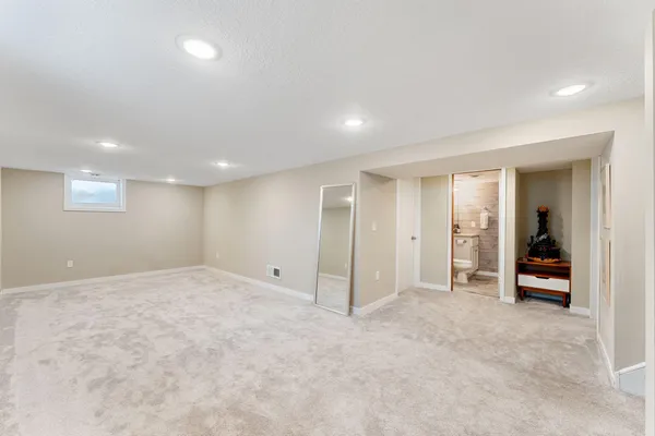 $350,000 | 520 57th Avenue Northeast, Fridley, MN 55432