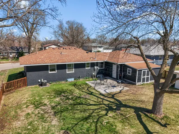 $350,000 | 520 57th Avenue Northeast, Fridley, MN 55432