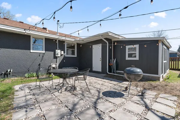 $350,000 | 520 57th Avenue Northeast, Fridley, MN 55432