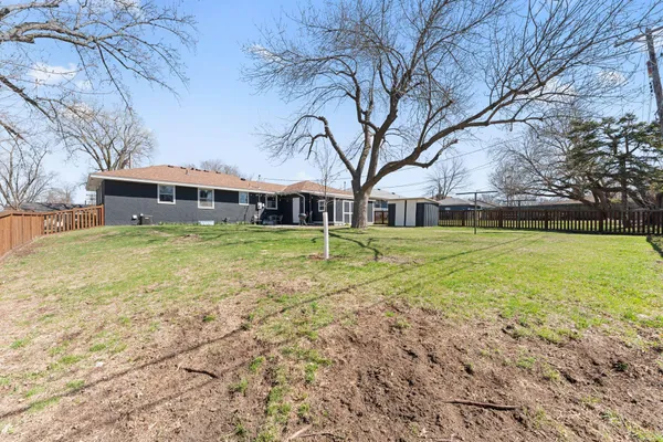 $350,000 | 520 57th Avenue Northeast, Fridley, MN 55432