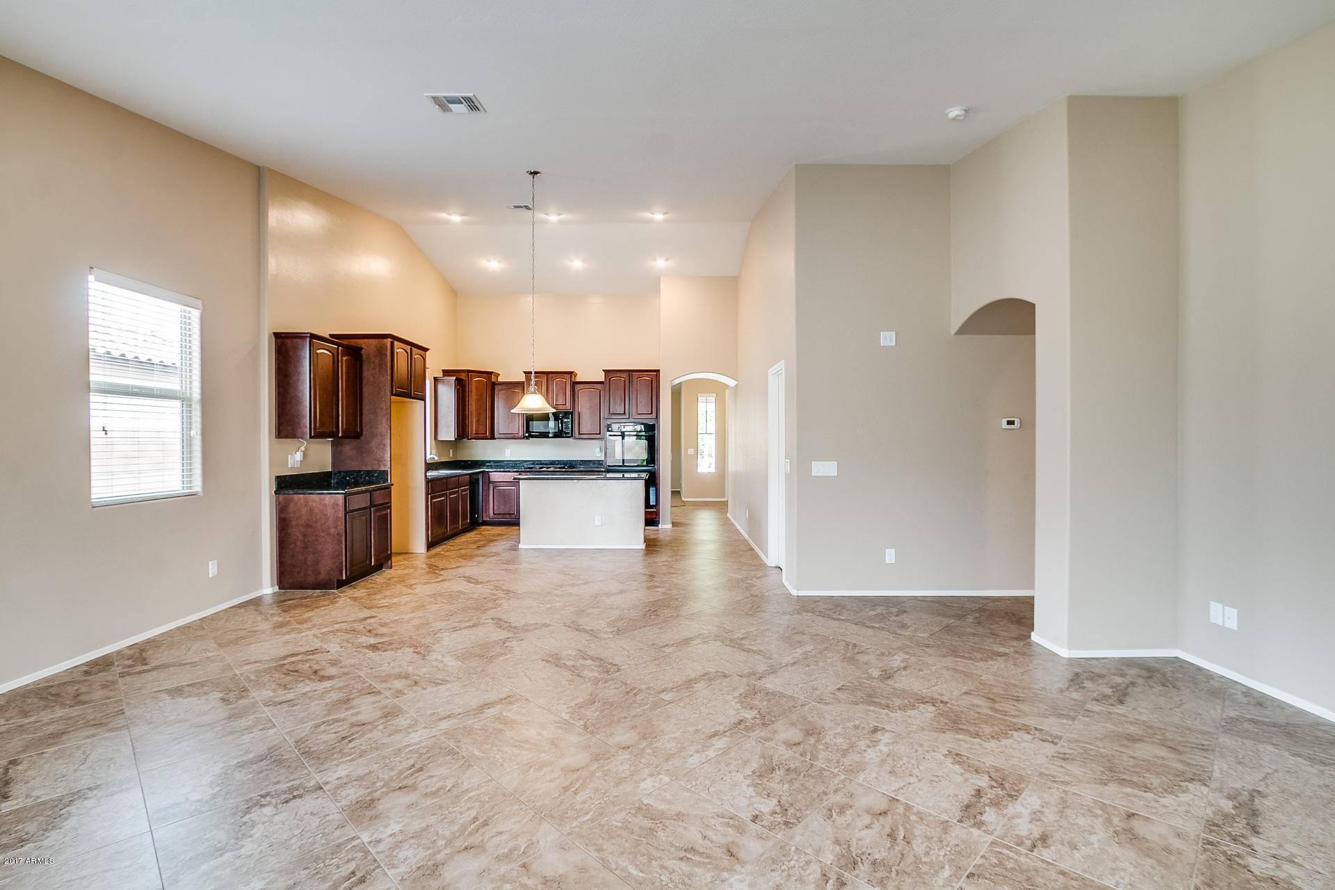 20949 West Eastview Way Buckeye, AZ 85396 - Photo 13 of 36 Eastview-012