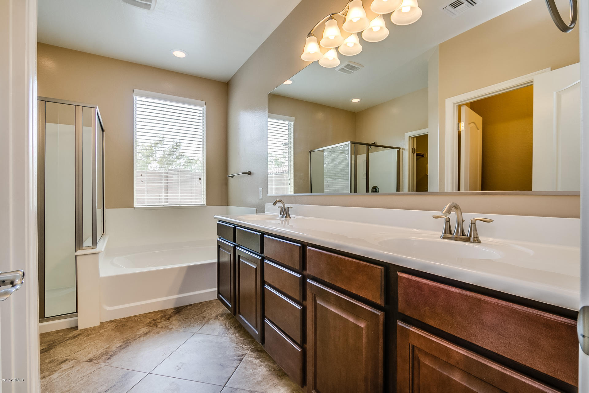 20949 West Eastview Way Buckeye, AZ 85396 - Photo 19 of 36 Eastview-018
