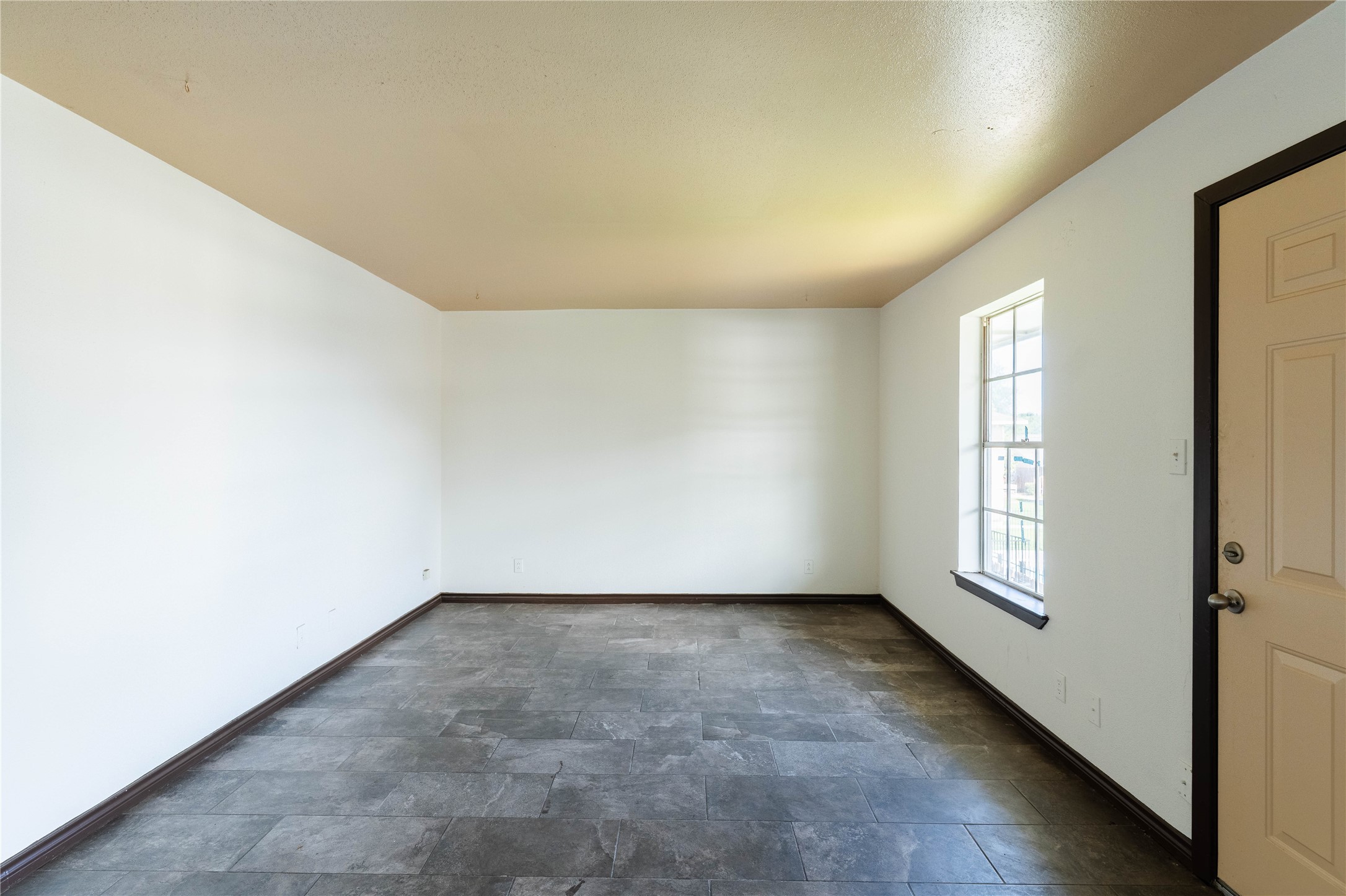 3314 Burke Road, Unit 39 Pasadena, TX 77504 - Photo 3 of 12