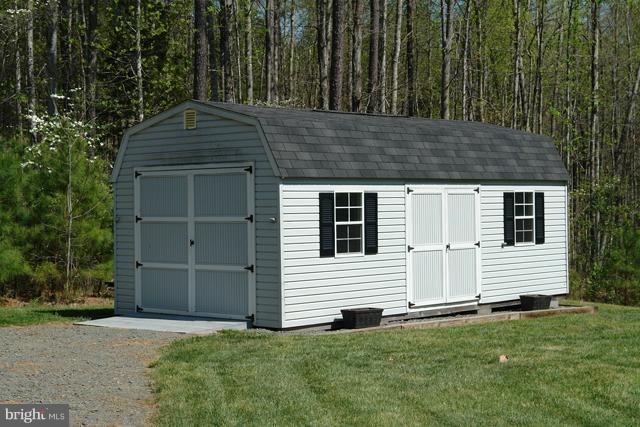 4214 Mt Ephraim Road Sumerduck, VA 22742 - Photo 11 of 30 Exterior (General)