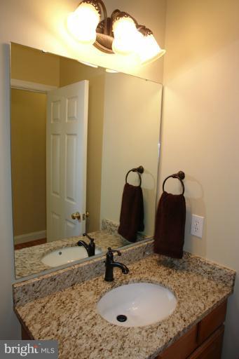 4214 Mt Ephraim Road Sumerduck, VA 22742 - Photo 21 of 30 Bath