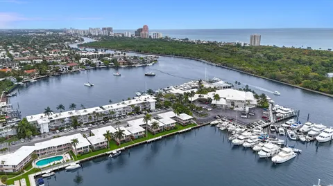 $525,000 | 2717 Yacht Club Boulevard, Unit PH 5E, Fort Lauderdale, FL 33304