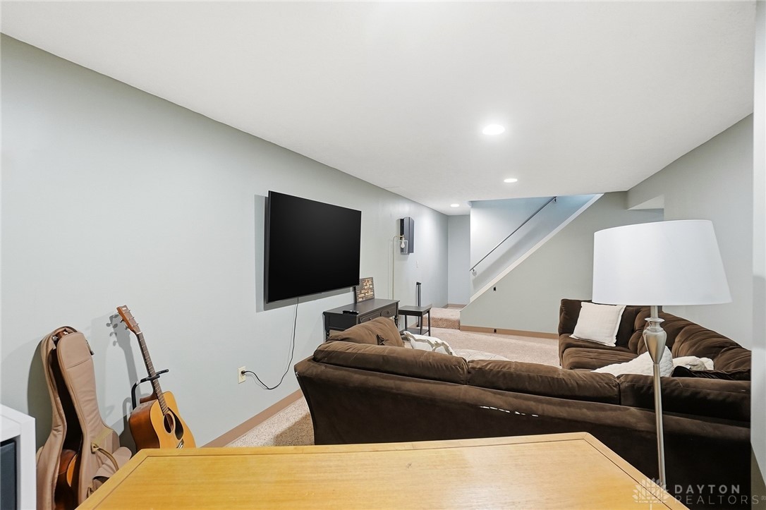 9735 Sheehan Road Dayton, OH 45458 - Photo 35 of 50 Gallery Image 35