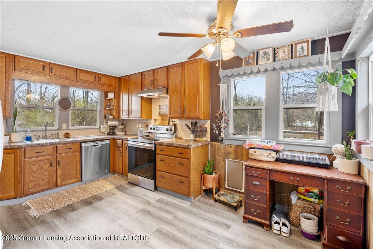 19331 Partello Road Marshall, MI 49068 - Photo 8 of 25 09-Media Jett - 04