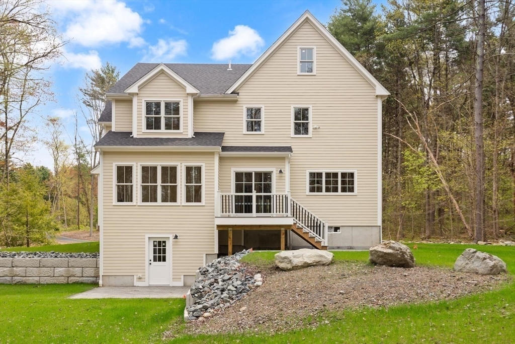 16 R Eldor Drive Walpole, MA 02071 - Photo 11 of 40