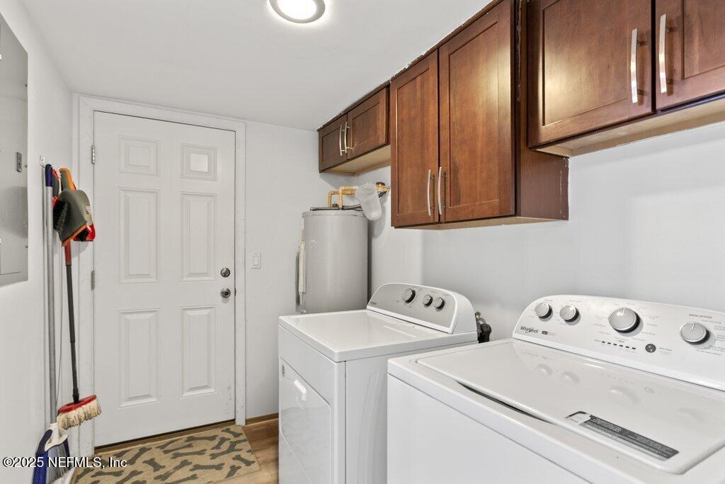 1741 Seminole Road Atlantic Beach, FL 32233 - Photo 19 of 62 Laundry