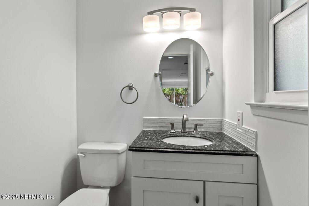 1741 Seminole Road Atlantic Beach, FL 32233 - Photo 20 of 62 Powder Bath