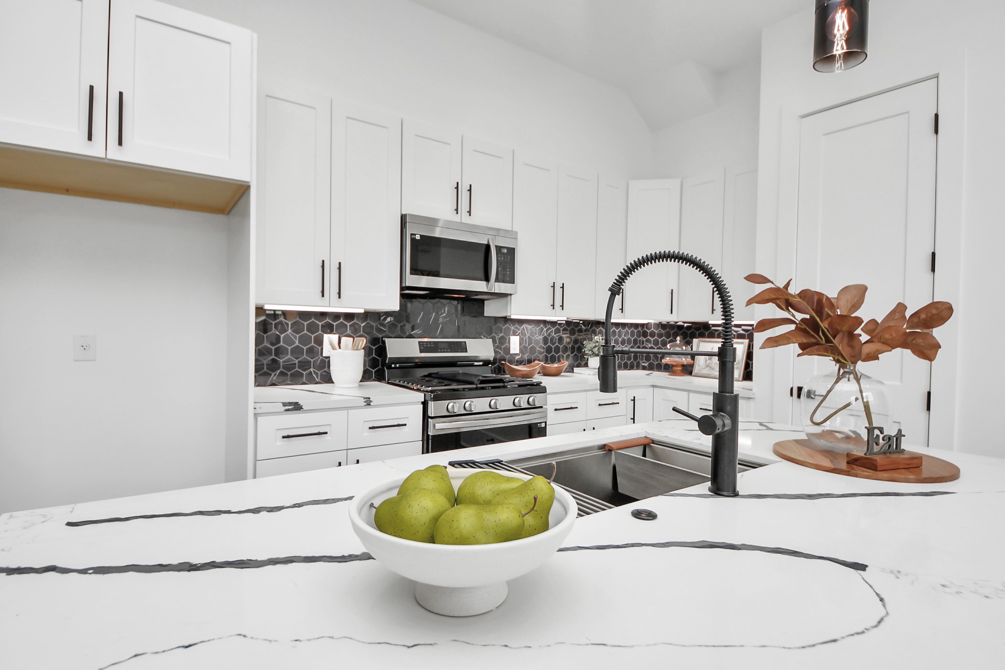 5029 Broom Street, Unit C Houston, TX 77092 - Photo 7 of 19