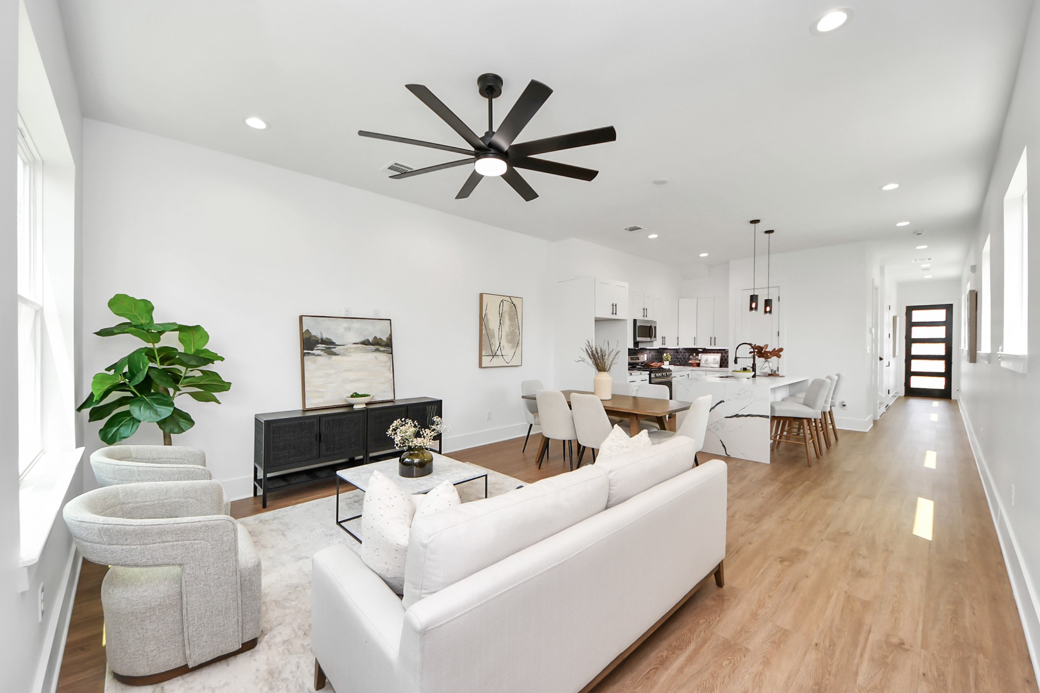 5029 Broom Street, Unit C Houston, TX 77092 - Photo 10 of 19