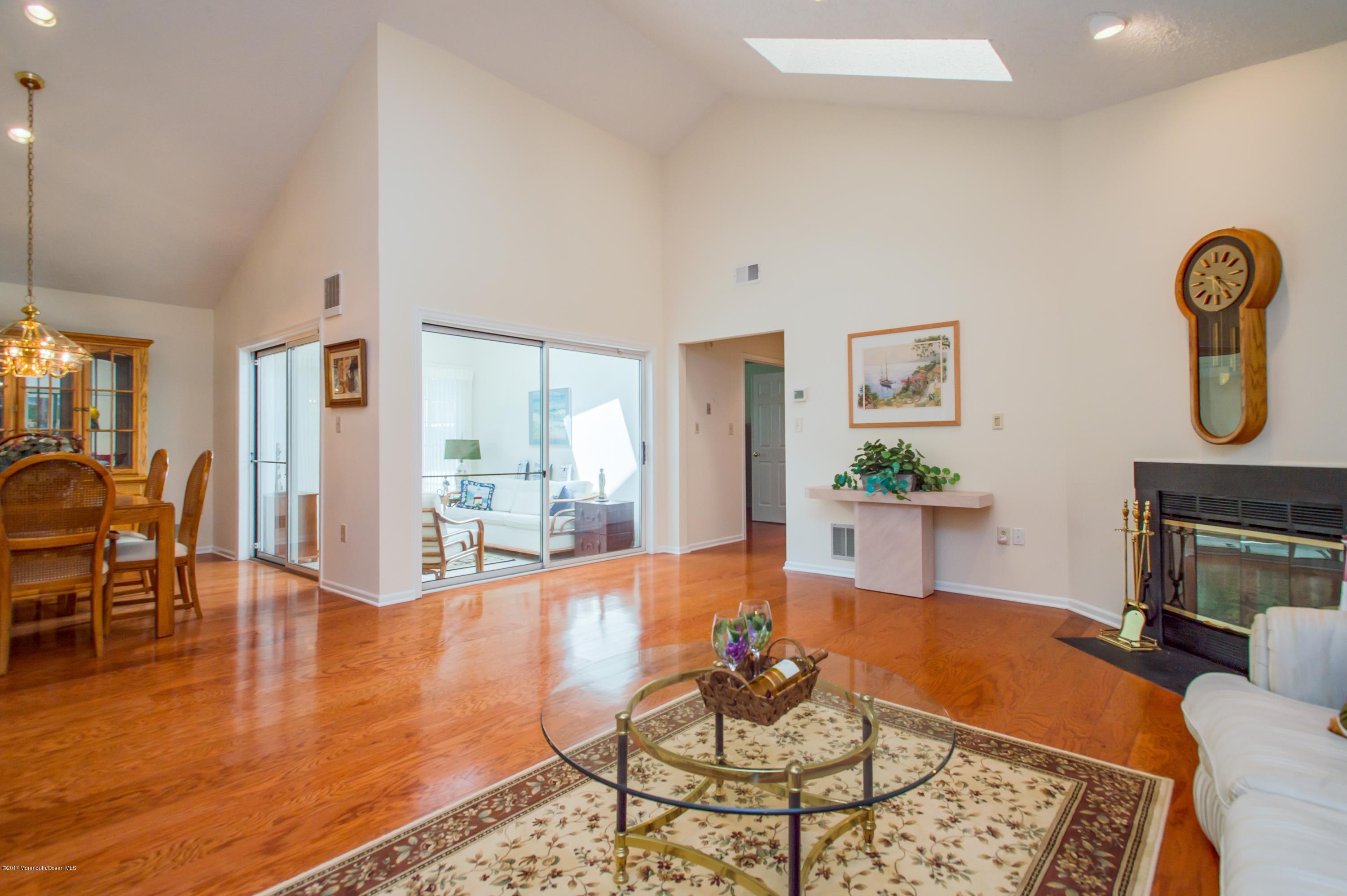 121 Almond Road Freehold, NJ 07728 - Photo 4 of 18 LR toward Sunroom