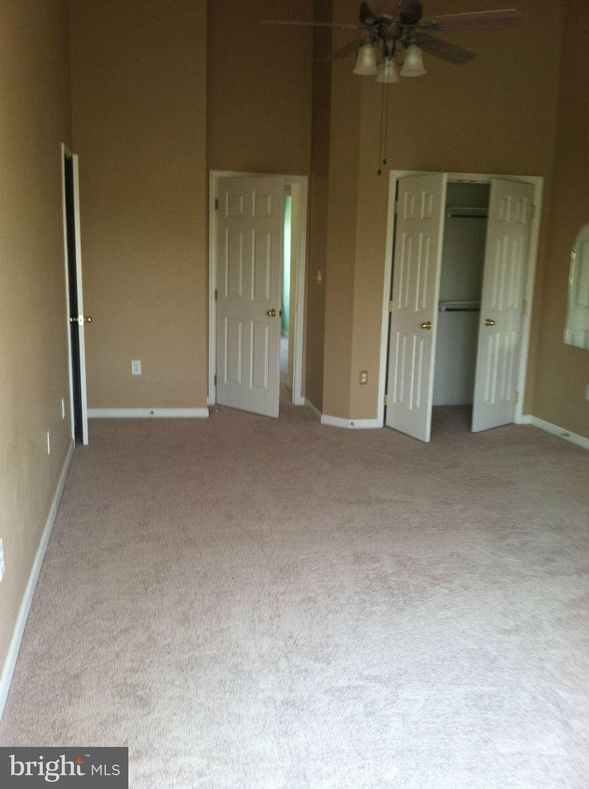 18201 Coachmans Road Germantown, MD 20874 - Photo 5 of 13 Bedroom