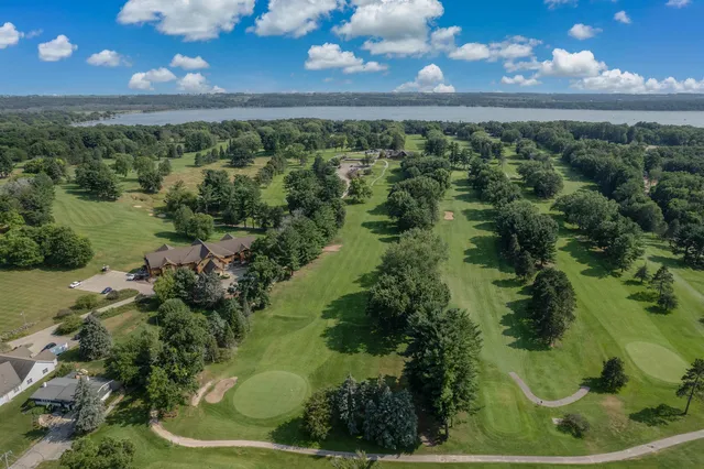 $284,999 | 695 South Street, Unit 8, Green Lake, WI 54941