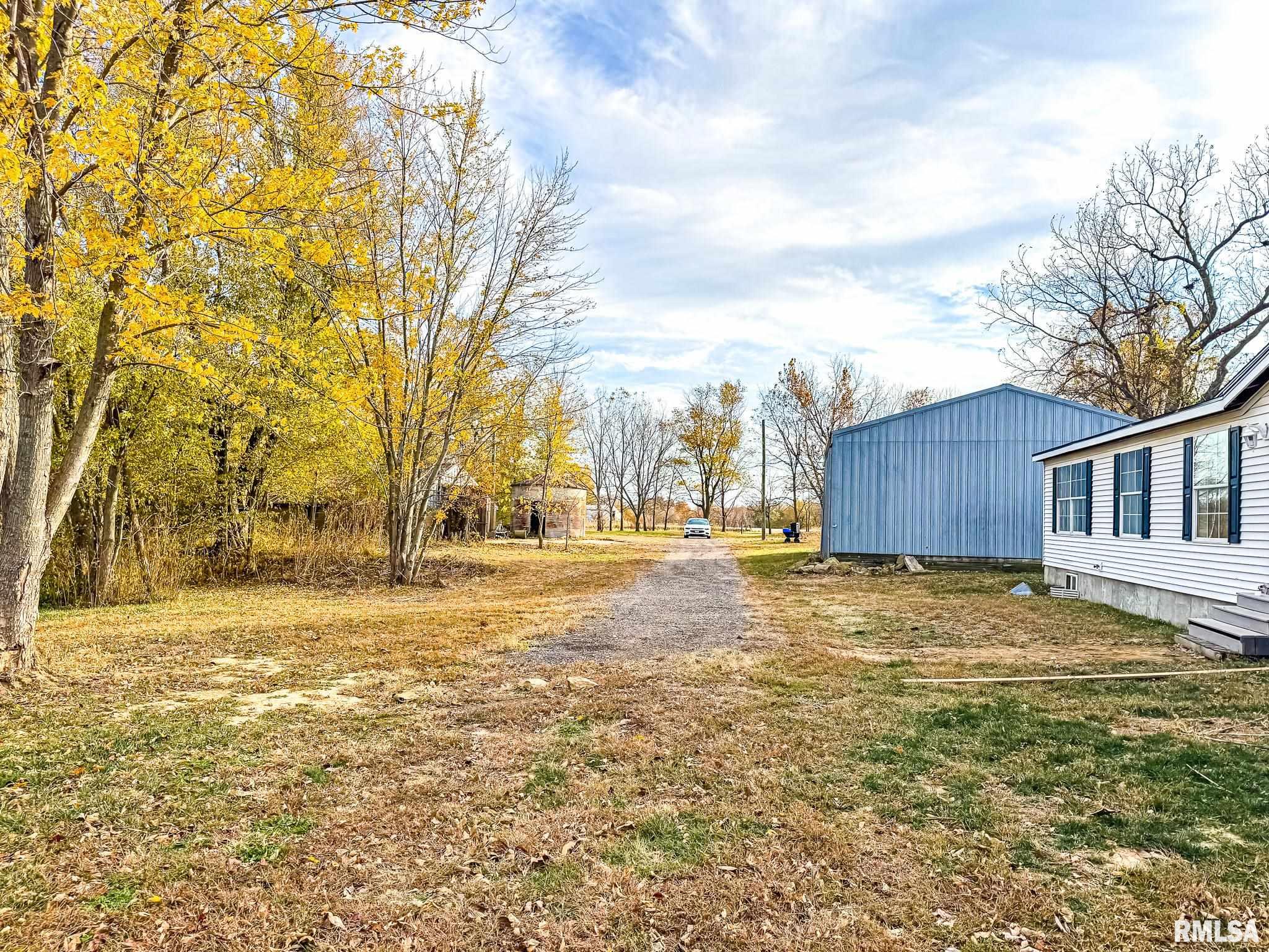 16881 Crum Road Virginia, IL 62691 - Photo 22 of 36