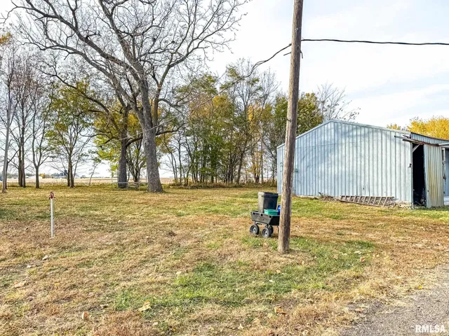 $199,900 | 16881 Crum Road, Virginia, IL 62691