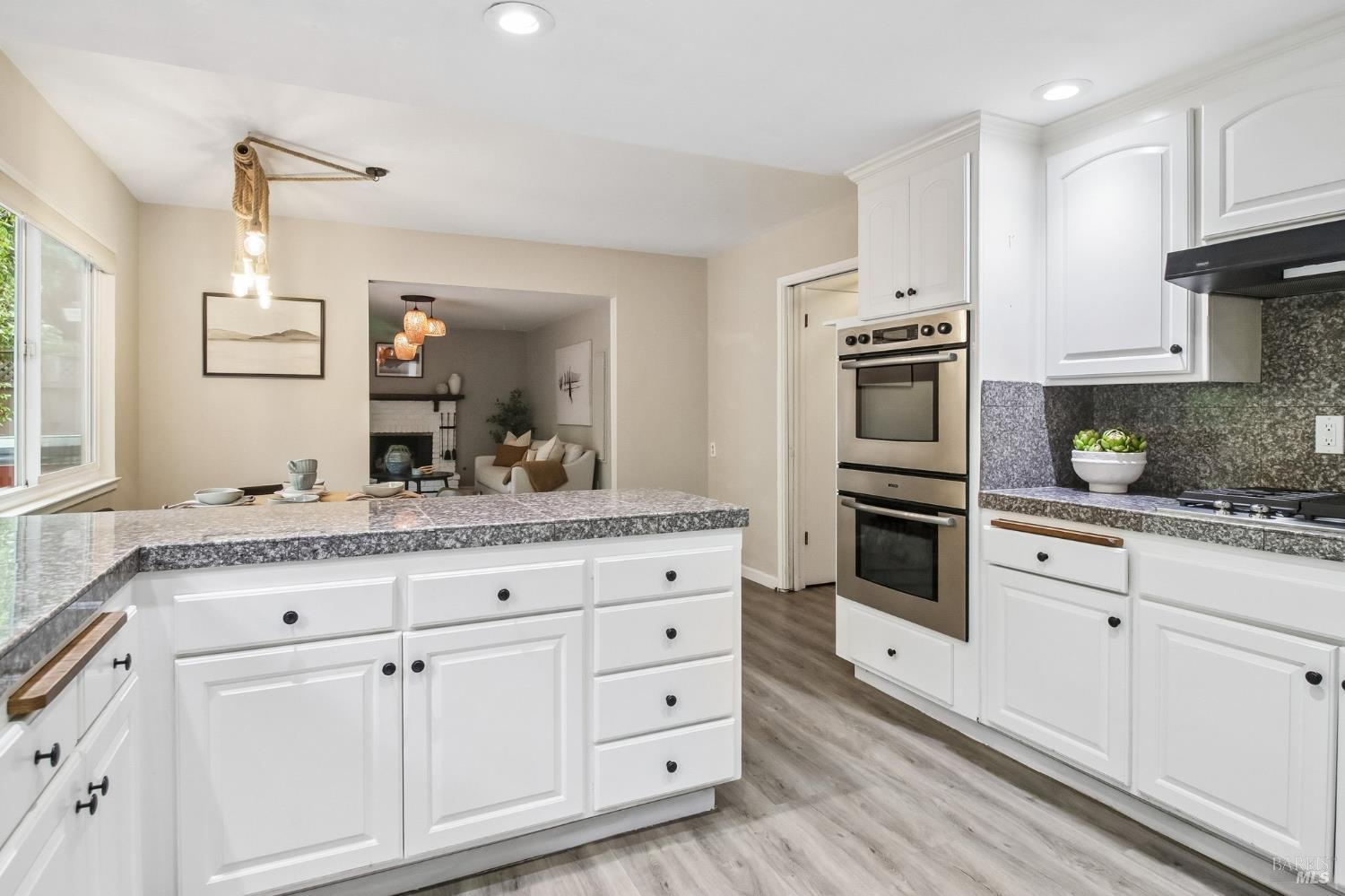 2227 Vallejo Street Santa Rosa, CA 95404 - Photo 16 of 66