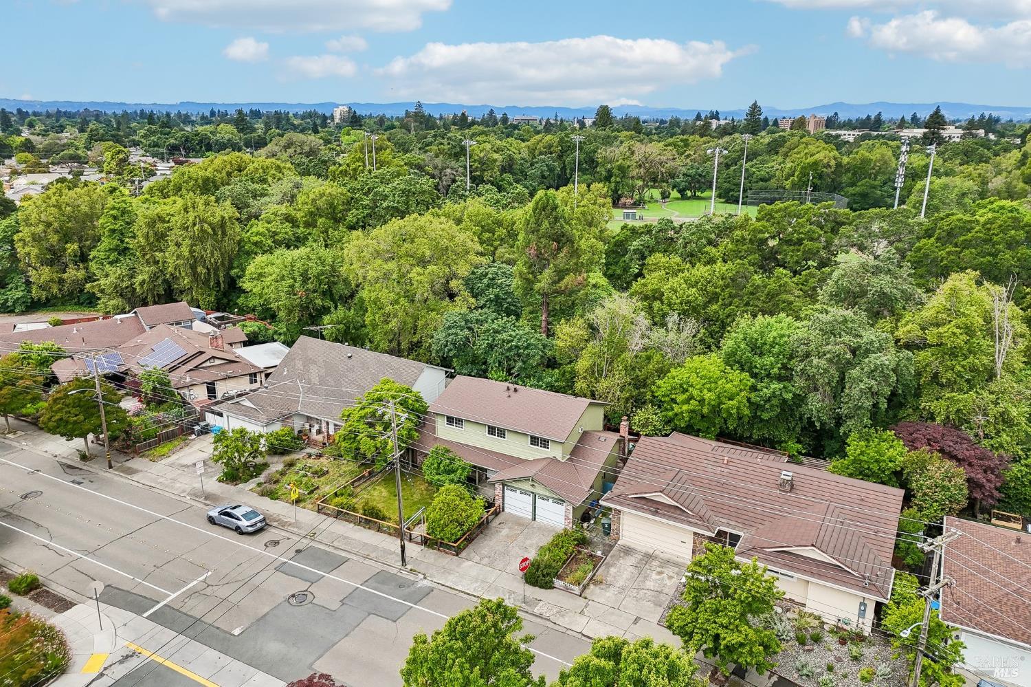 2227 Vallejo Street Santa Rosa, CA 95404 - Photo 41 of 66