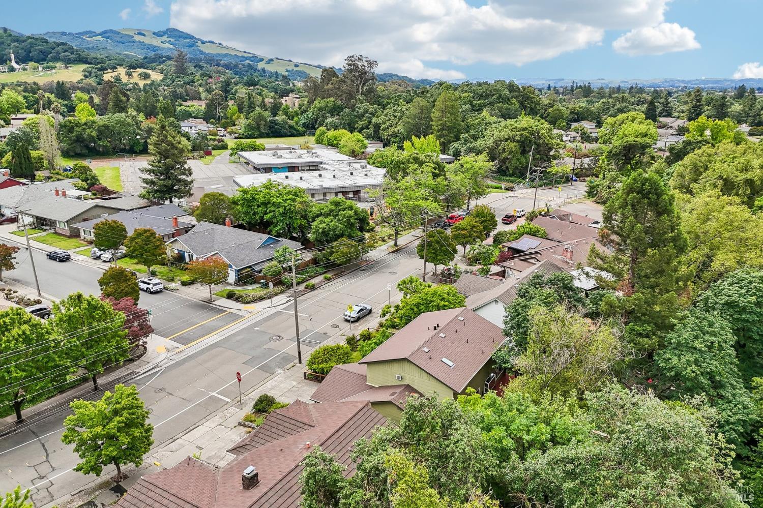 2227 Vallejo Street Santa Rosa, CA 95404 - Photo 43 of 66