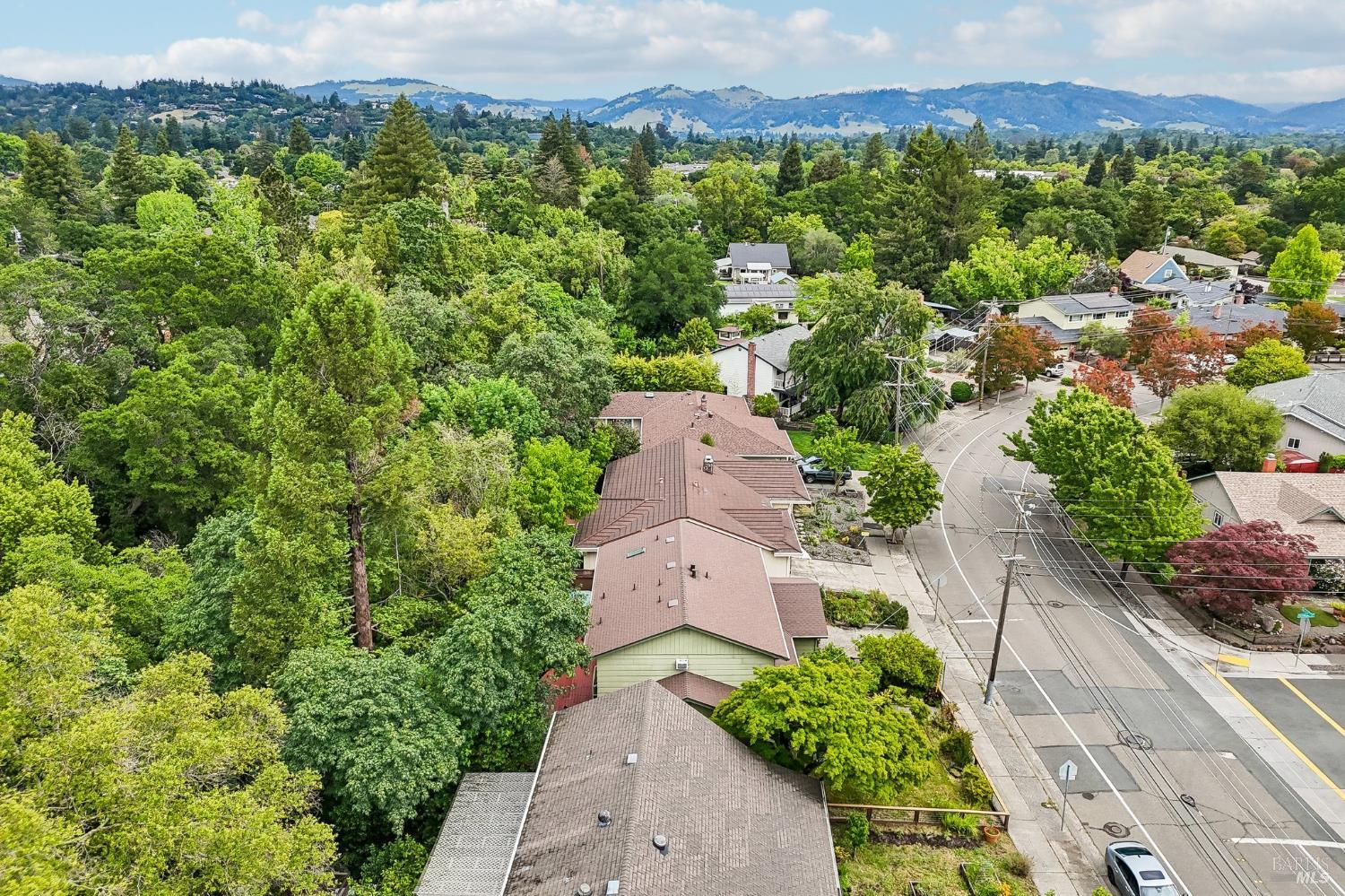 2227 Vallejo Street Santa Rosa, CA 95404 - Photo 46 of 66