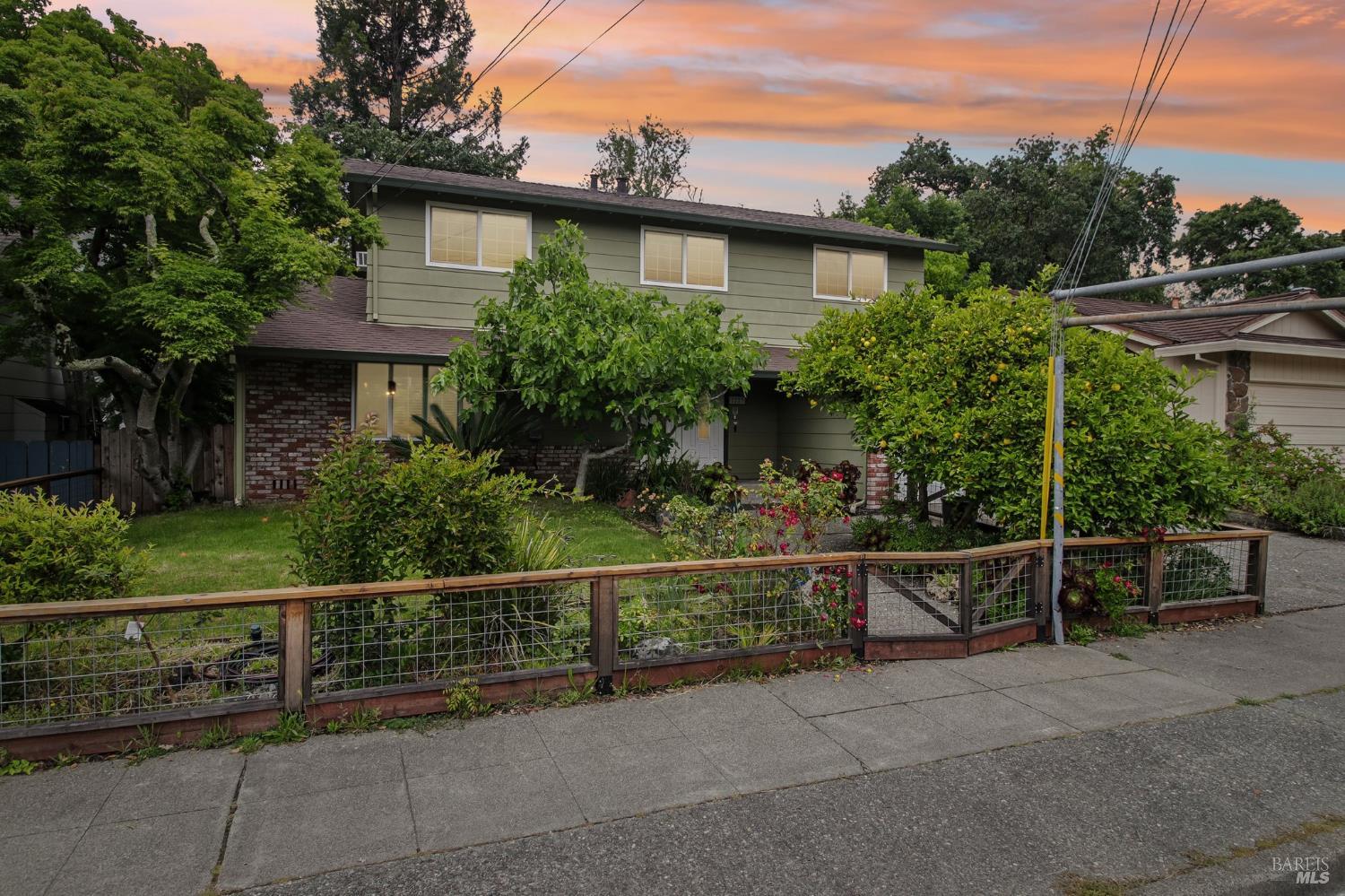 2227 Vallejo Street Santa Rosa, CA 95404 - Photo 63 of 66