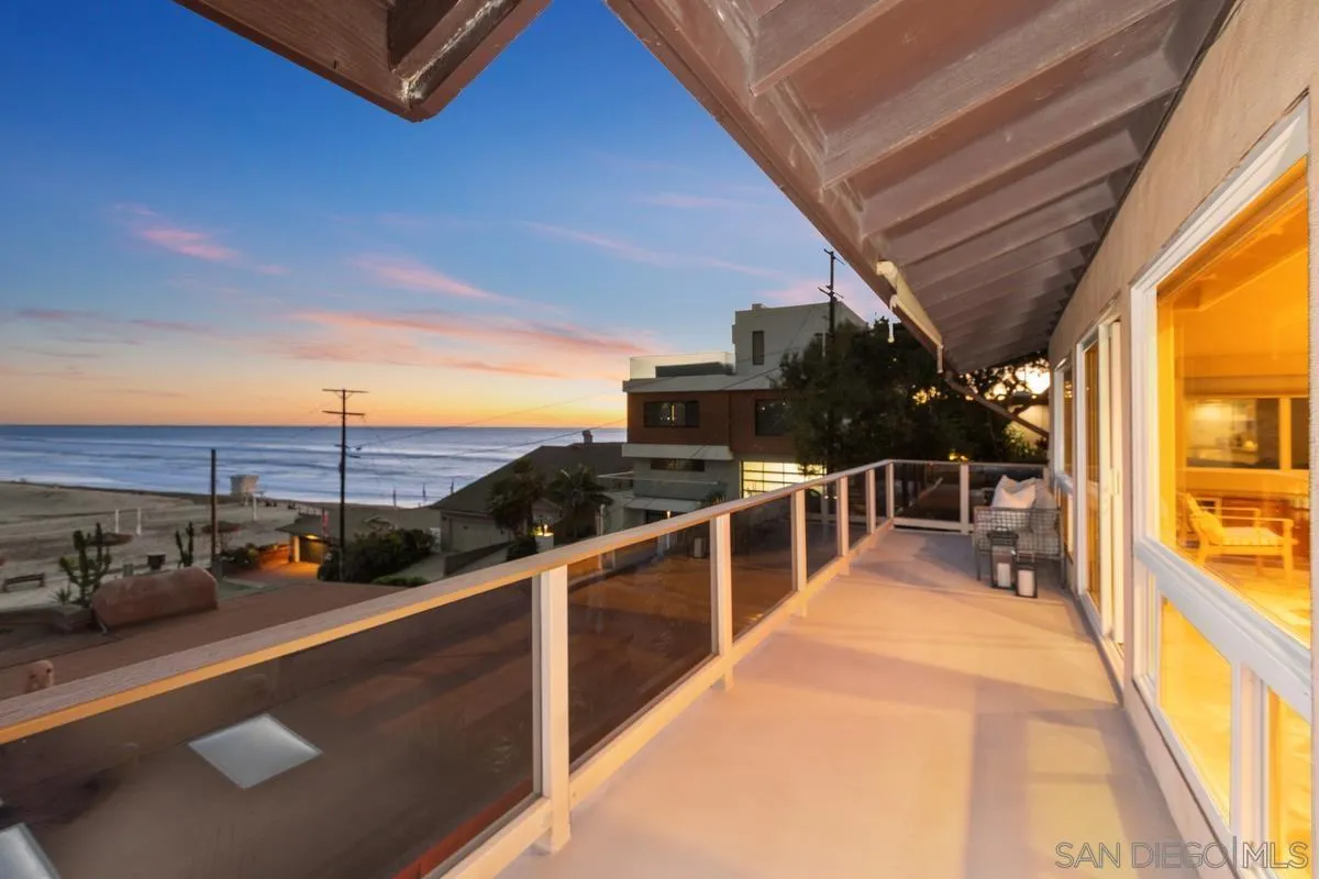 231 5th Street Encinitas, CA 92024 - Photo 43 of 43 a view of a balcony