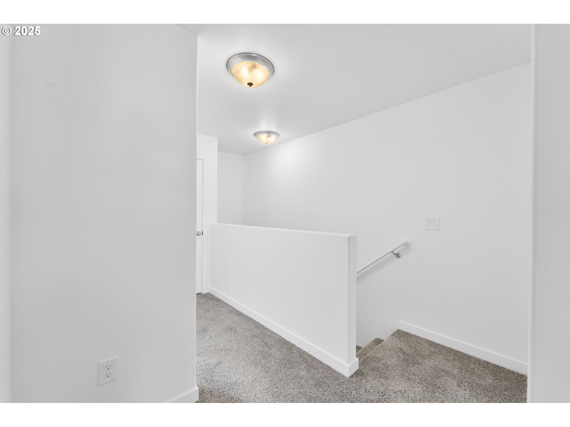 774 Northeast 11th Street Hermiston, OR 97838 - Photo 27 of 34 a view of an empty room