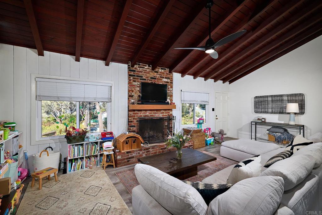 173 Ocean View Avenue Del Mar, CA 92014 - Photo 7 of 16