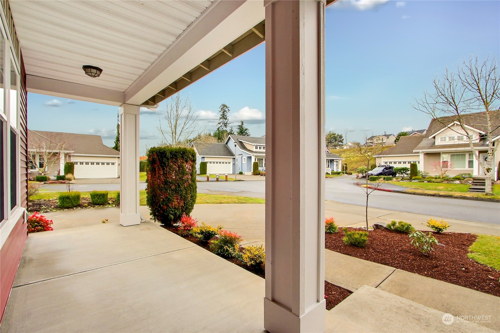 3032 Ridge View Place DuPont, WA 98327 - Photo 3 of 28 Gallery Image 3