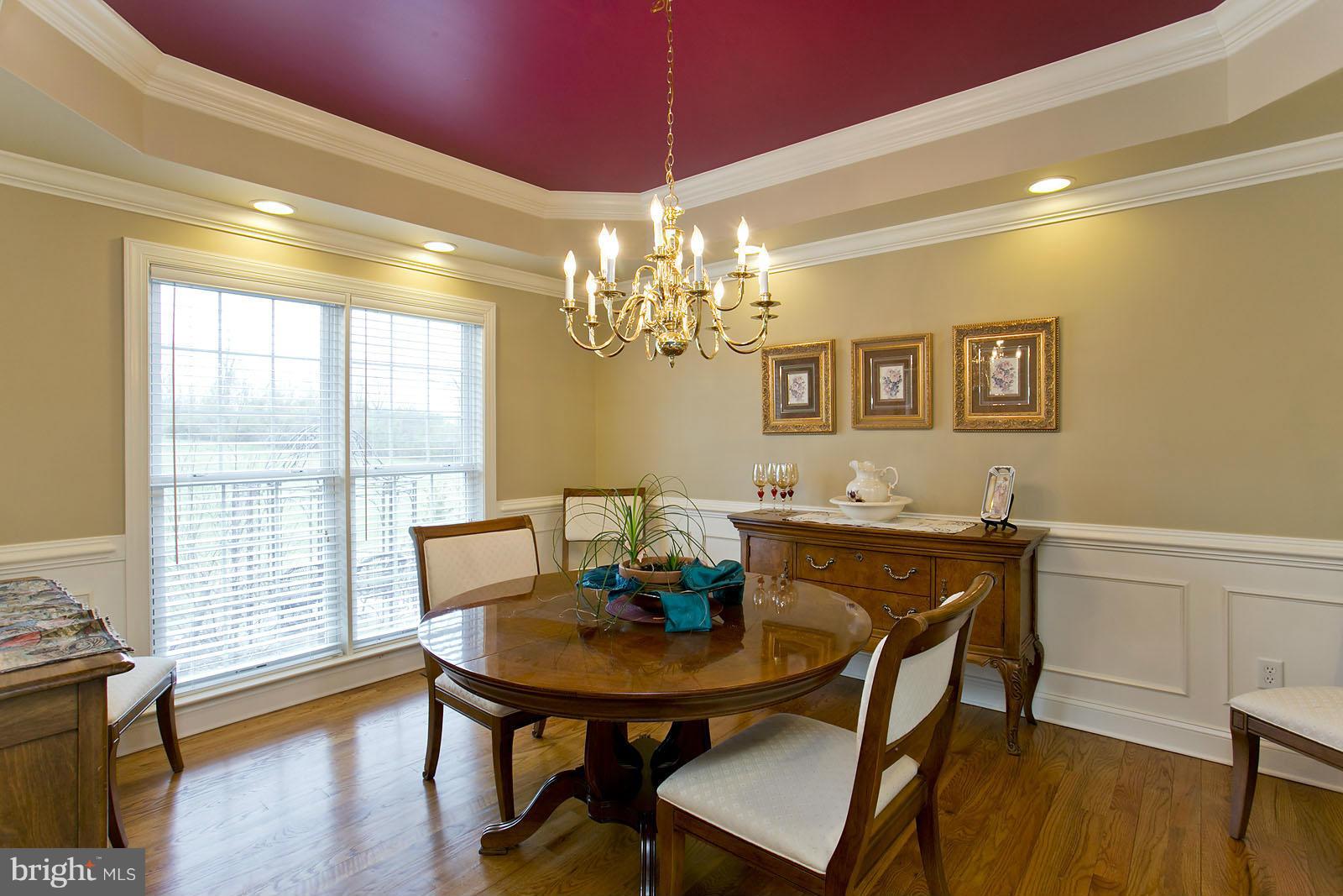 4060 Middle Road Winchester, VA 22602 - Photo 14 of 30 Dining Room