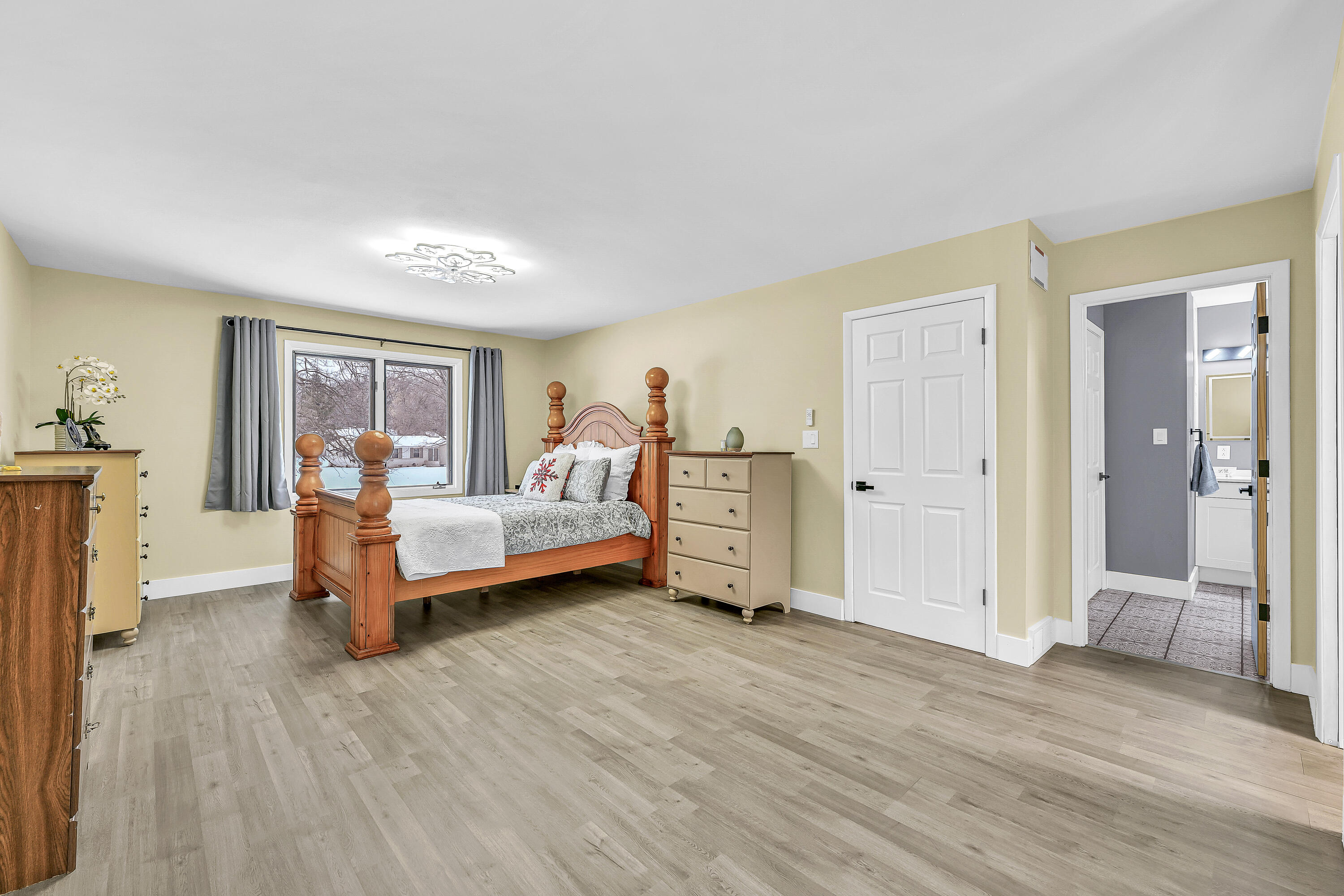 11368 Bridget Lane Hales Corners, WI 53130 - Photo 25 of 43 Primary Bedroom