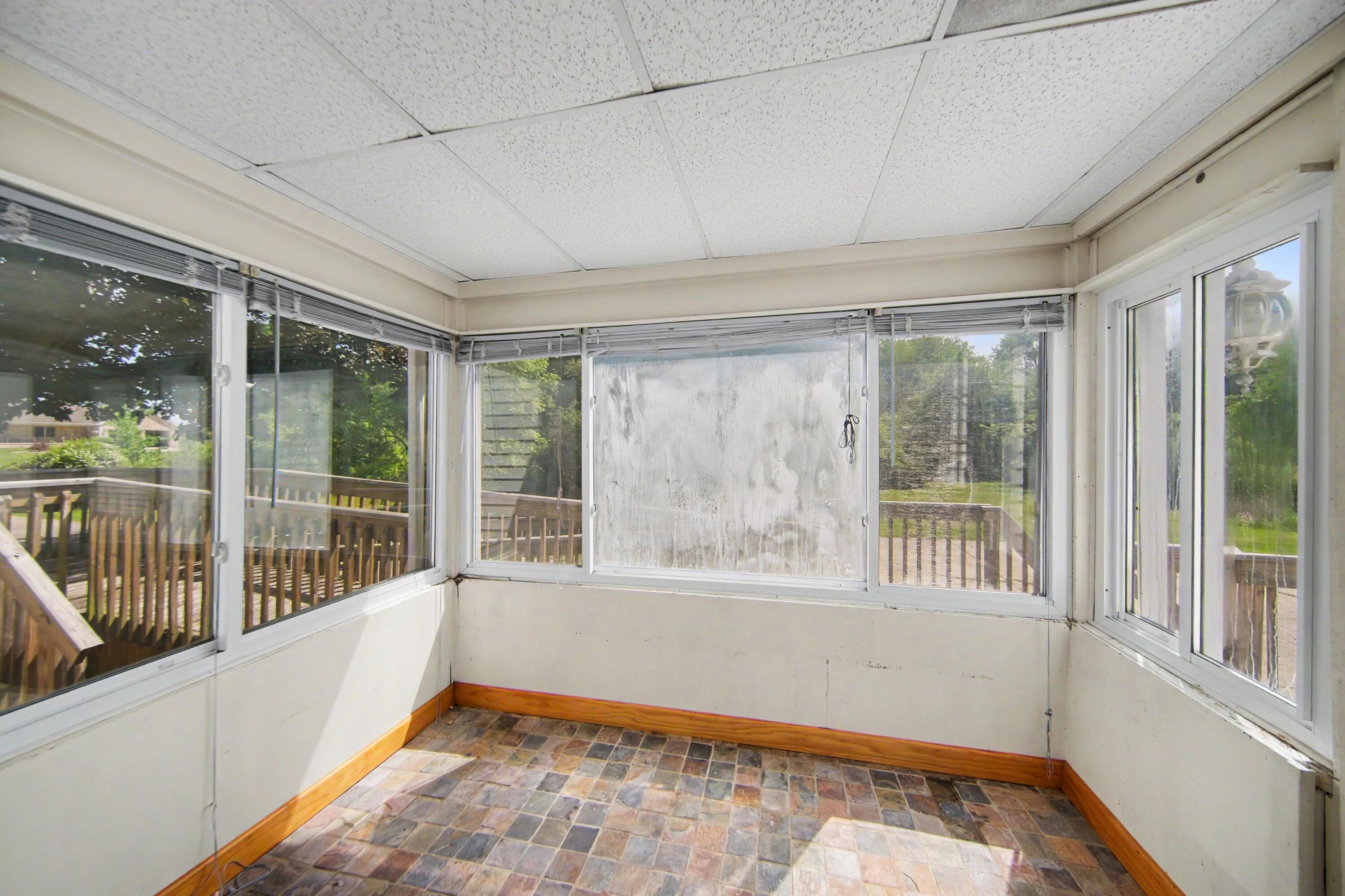 9100 Willis Road Willis, MI 48191 - Photo 13 of 48 032_file_6025