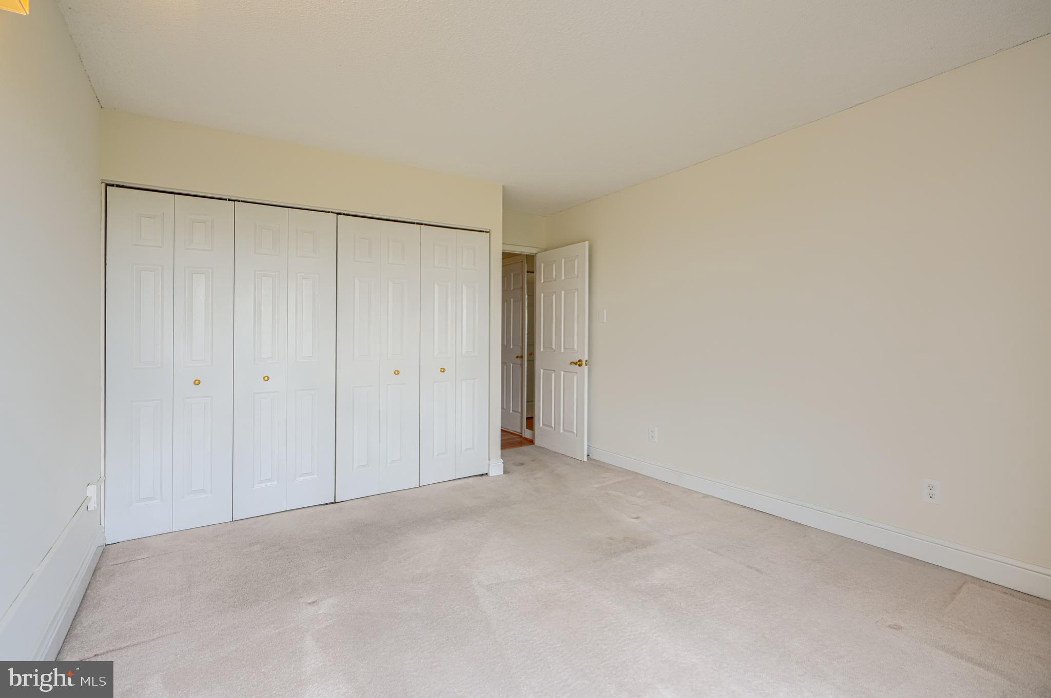 4100 North Charles Street, Unit 1010 Baltimore, MD 21218 - Photo 55 of 73 Bedroom 2